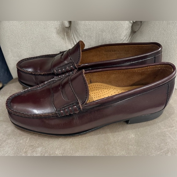 G.H. Bass Original Men’s 9.5 M Penny Loafers Weejuns Wine Classic Preppy 83429